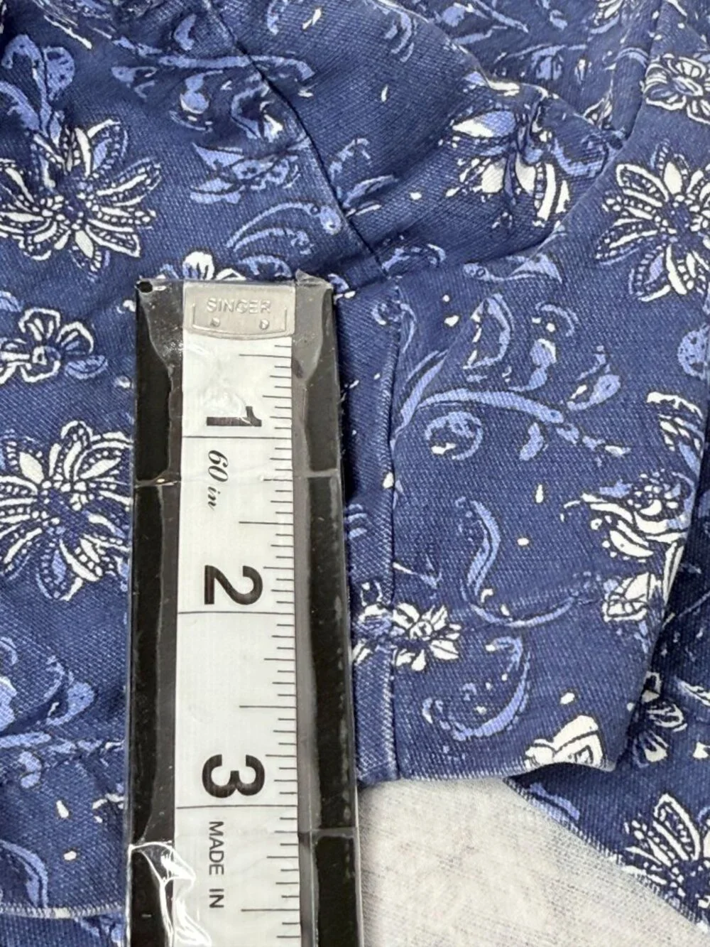 GAP Women's Floral Shorts Blue White Stretch Summer Casual Size 14